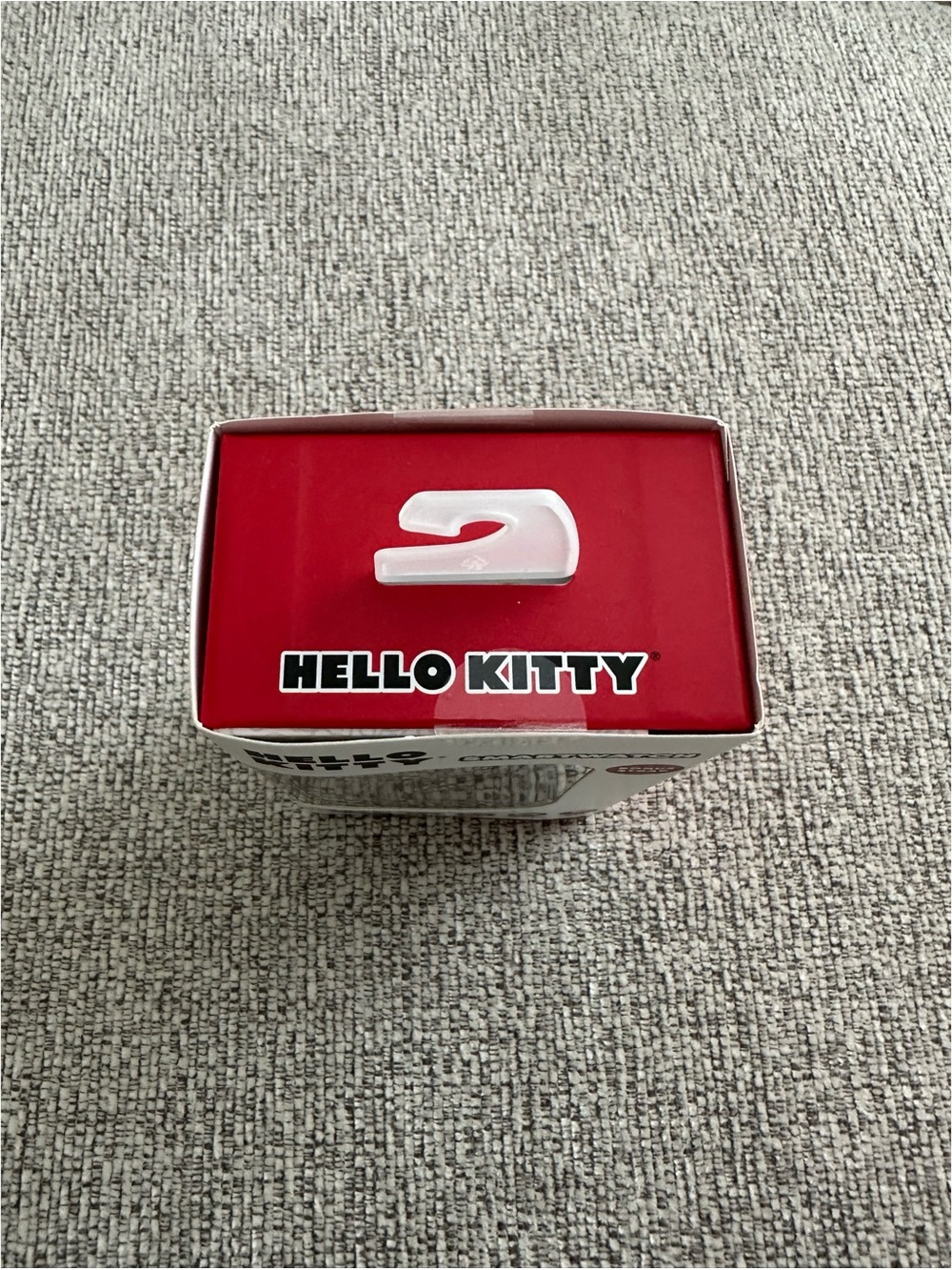 BRAND NEW Hello Kitty Bluetooth Smartwatch with Bonus Interchangeable Strap - Picture 7 of 8